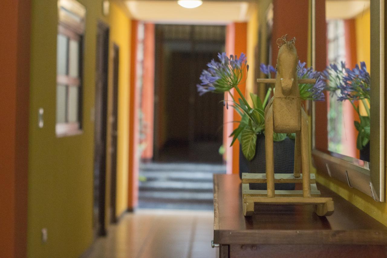 Give House Bed and Breakfast Ciudad Guatemala Eksteriør billede