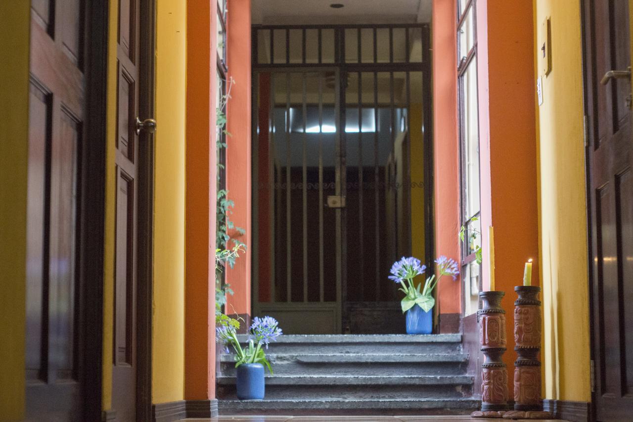 Give House Bed and Breakfast Ciudad Guatemala Eksteriør billede